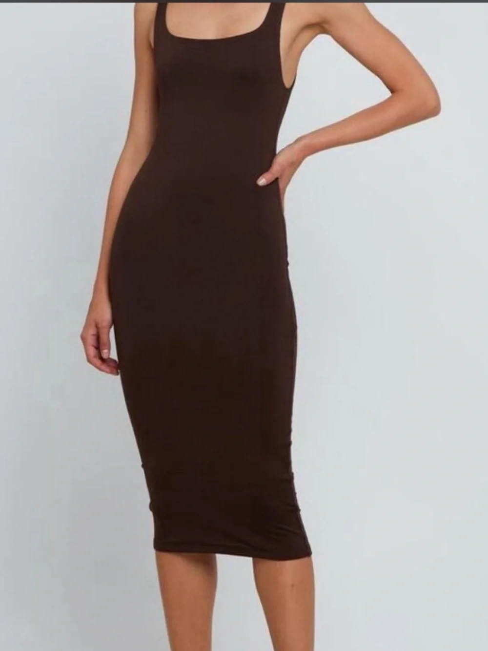 aritzia brown dress Aritzia | Dresses | Aritzia Babaton Doublelined Contour Brown Squareneck  Midi Tank Dress Size Xxs